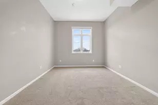 10 E Weber Rd, Columbus, OH 43202 - Photo 44