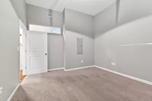 10 E Weber Rd, Columbus, OH 43202 - Photo 60