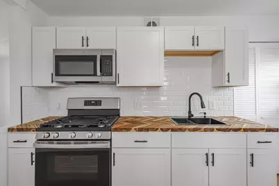 1272 E 15th Avenue, Columbus, OH 43211 - Photo 4