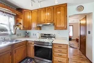 293 Mae St, Logan, OH 43138 - Photo 16