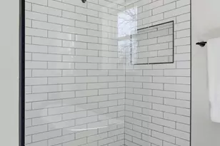 633 E Starr Ave, Columbus, OH 43201 - Photo 36