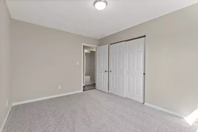 112 N Creekview Court, Baltimore, OH 43105 - Photo 14