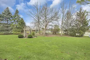 3326 Brentwood Ct, Powell, OH 43065 - Photo 12