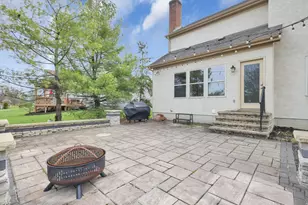 3326 Brentwood Ct, Powell, OH 43065 - Photo 8