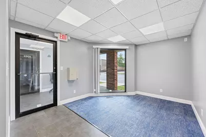 1291 Worthington Woods Boulevard, Worthington, OH 43085 - Photo 8