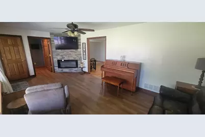 4479 Owl Creek Road, Frankfort, OH 45628 - Photo 4