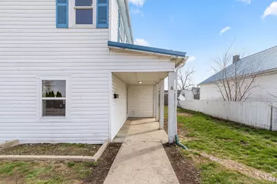 6 Wade Street, Delaware, OH 43015 - Photo 2