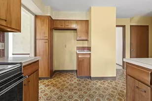1090 Woodmere Rd, Columbus, OH 43220 - Photo 16