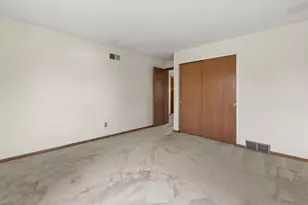 1090 Woodmere Rd, Columbus, OH 43220 - Photo 38