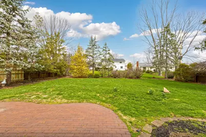 1090 Woodmere Road, Columbus, OH 43220 - Photo 48