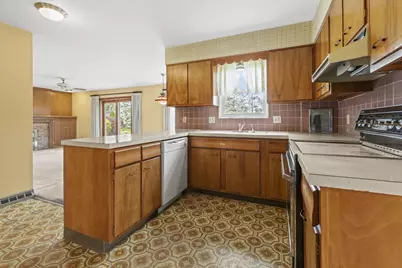 1090 Woodmere Road, Columbus, OH 43220 - Photo 14