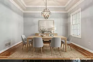 2150 Lane Woods Dr, Columbus, OH 43221 - Photo 6