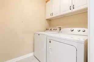 2150 Lane Woods Dr, Columbus, OH 43221 - Photo 26