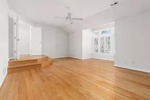 2150 Lane Woods Dr, Columbus, OH 43221 - Photo 30