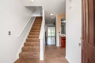 374 Westgreen Ln, Westerville, OH 43082 - Photo 4