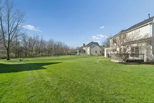 242 Farm Creek Dr, Columbus, OH 43230 - Photo 56