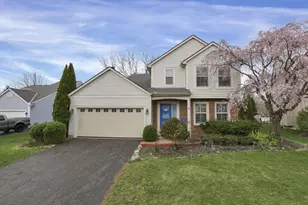 224 Bellebrooke Ct, Pataskala, OH 43062 - Photo 2