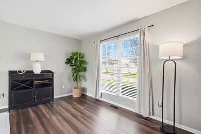 9003 Holquest Drive, Lewis Center, OH 43035 - Photo 6