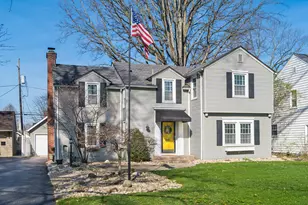 2695 Henthorn Rd, Upper Arlington, OH 43221 - Photo 2