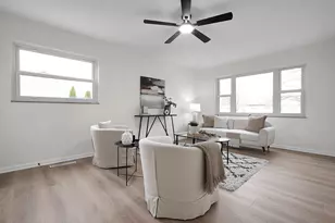 5294 Eisenhower Rd, Columbus, OH 43229 - Photo 8