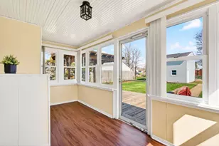 892 N Court St, Circleville, OH 43113 - Photo 8