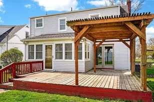 892 N Court St, Circleville, OH 43113 - Photo 6