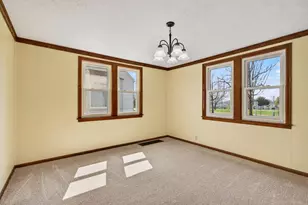 892 N Court St, Circleville, OH 43113 - Photo 24