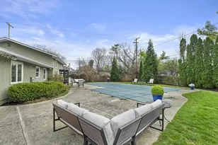 2411 Sheringham Rd, Upper Arlington, OH 43220 - Photo 56