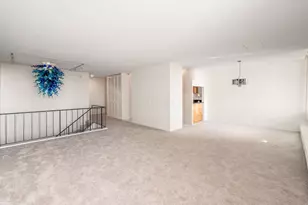 1000 Urlin Ave, Columbus, OH 43212 - Photo 10