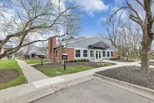 6705 Meadow Creek Dr, Columbus, OH 43235 - Photo 24