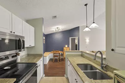 6705 Meadow Creek Drive #206, Columbus, OH 43235 - Photo 10