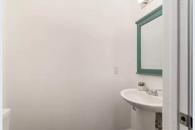 557 E Gates Street, Columbus, OH 43206 - Photo 10