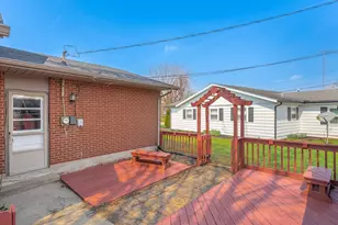 1300 Edgebrook Ave, New Carlisle, OH 45344 - Photo 28