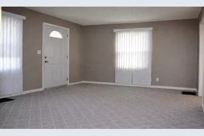 2873 Ontario Street, Columbus, OH 43224 - Photo 4