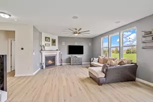 495 White Fawn Run, Delaware, OH 43015 - Photo 6