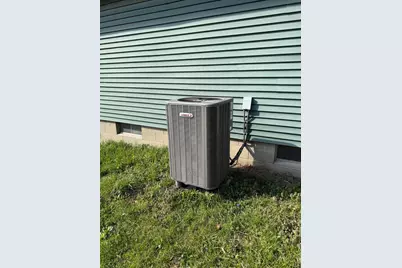 12519 Pleasant Valley Road, Rockbridge, OH 43149 - Photo 28