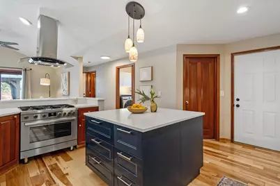 3275 Colchester Road, Columbus, OH 43221 - Photo 12