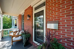 53 E Prescott St, Columbus, OH 43215 - Photo 2