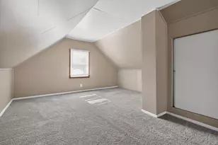 873 Geneva Ave, Columbus, OH 43223 - Photo 24