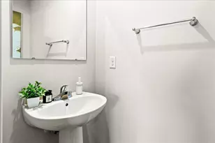 8586 Greengate Blvd, Canal Winchester, OH 43110 - Photo 18