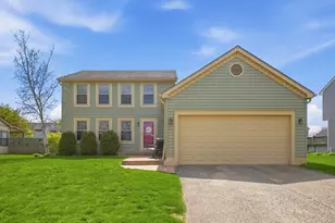 2199 Shirlene Dr, Grove City, OH 43123 - Photo 2