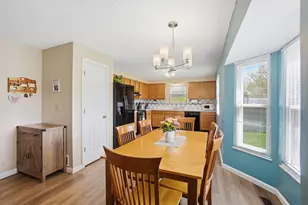 2199 Shirlene Dr, Grove City, OH 43123 - Photo 12