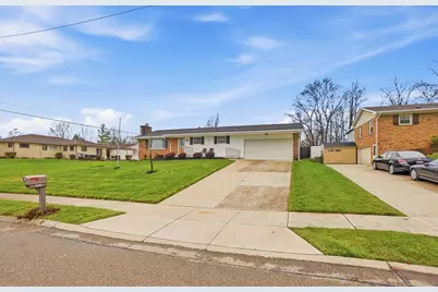1628 Yorkshire Court, Springfield, OH 45503 - Photo 2