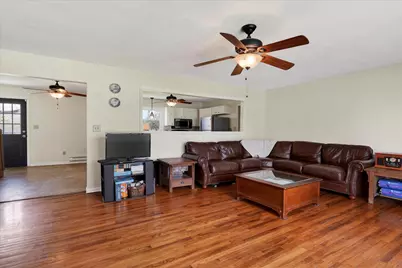 392 Hickory Lane, Washington Court House, OH 43160 - Photo 6