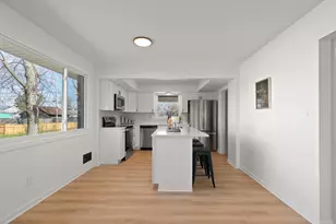 1370 Studer Ave, Columbus, OH 43206 - Photo 8