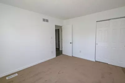 1080 Arapaho Avenue, Worthington, OH 43085 - Photo 12