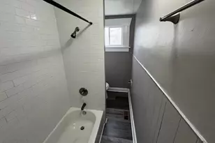 56 Rodgers Ave, Columbus, OH 43222 - Photo 6