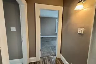 880 E Whittier St, Columbus, OH 43206 - Photo 12