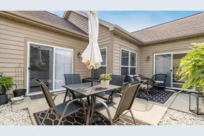 307 Nicholas Drive #46, Heath, OH 43056 - Photo 2