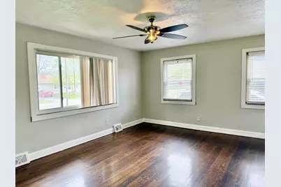 305 Danhurst Road, Columbus, OH 43228 - Photo 6